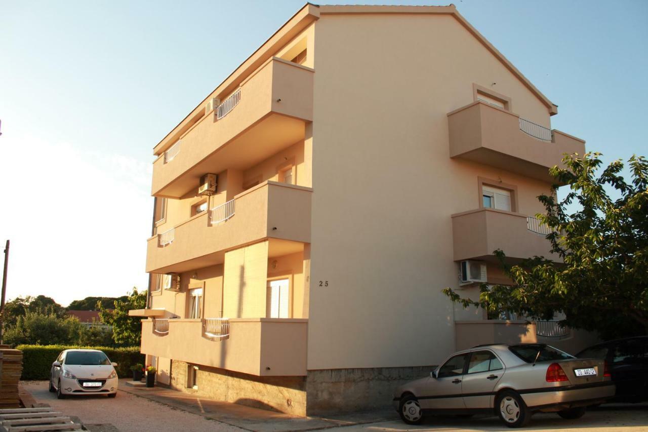 Apartment Lucy Zadar - Free Private Parking Exterior foto